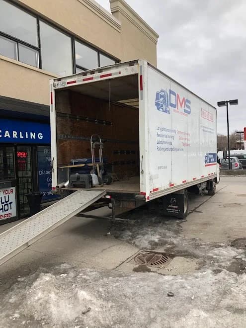 Discount moving and storage