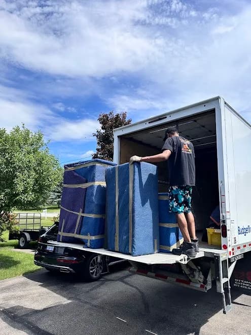 Men In Trucks